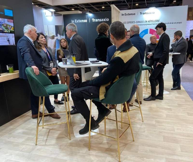 Échanges sur le stand — EquipHotel